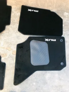 Isuzu mux new carpets