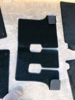 Isuzu mux new carpets