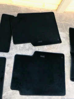 Isuzu mux new carpets