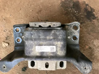 Vw golf 7 Tsi engine mountain