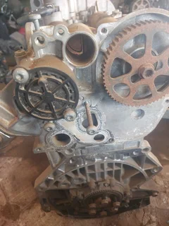 Vw jetta 6 / golf 7 czc engine