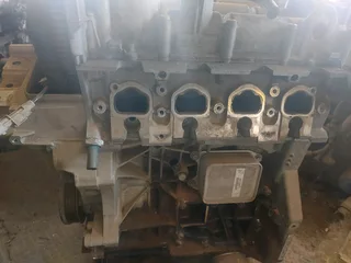 Vw jetta 6 / golf 7 czc engine