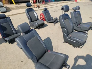Chevrolet Captiva leather seats