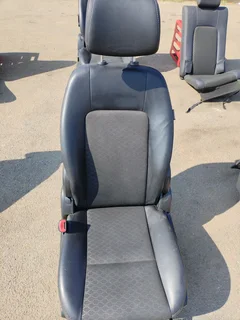 Chevrolet Captiva leather seats