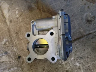 Renault Clio Iv throttle body