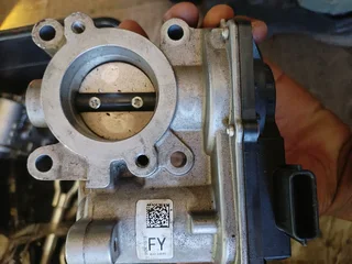 Renault Clio Iv throttle body