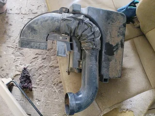 Hyundai accent resonator