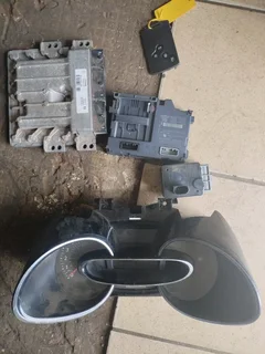 Renault Clio Iv lockset