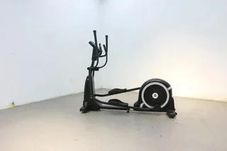 Tecno Train 2024 Full Commercial Grade Self Generating Elliptical Cross Trainer