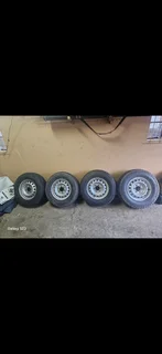 245 70 16 rims and tyres