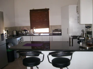 LOVELY AND MODERN WITH A TOUCH OF CLASS!!!