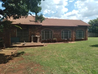 3 Bedroom House for sale in Henley on Klip