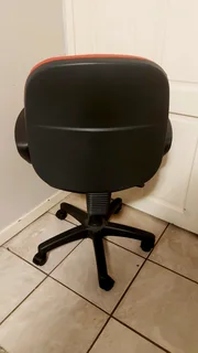 Kids Bed (Car Bed) , Matress, Study Table and Chair - R 6000