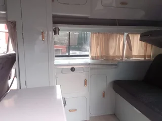 1990 Volkswagen Caravelle 2.5 Syncro 4x4 Camper