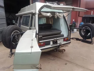 1990 Volkswagen Caravelle 2.5 Syncro 4x4 Camper