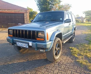 1999 Jeep Cherokee 4.0 XJ 4X4