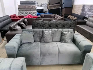 6 seater couch for sale