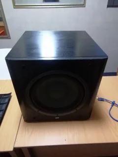 B and W ASW 650 active sub