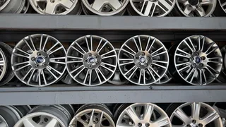 17 inch Ford 5x108 Magwheels for Sale. Contact Autorex Spares on 041-4514953