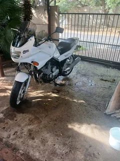 2004 Yamaha XJ900 Diversion