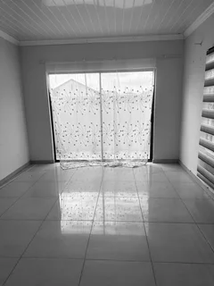 Room - Ad posted by Rhulani Mashele