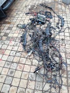 BMW e90 320i A/T 2007 Floor and dashboard wiring harness