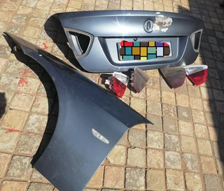 BMW e90 pre facelift bootlid, LHS fender and inner rear lights