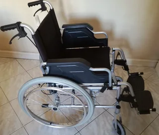 FOLDABLE WHEELCHAIR in VERY GOOD condition
