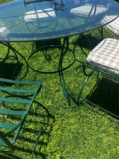 Outdoor table and chair set