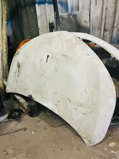 Toyota Corolla Quest or Prestige bonnet