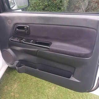 Isuzu 2.5Dtec - 2012 model