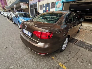 2017 Volkswagen Jetta VI 1.2 TSI Trendline, Brown with 75000km available now!