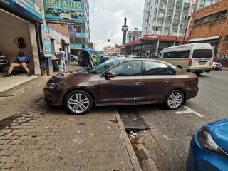 2017 Volkswagen Jetta VI 1.2 TSI Trendline, Brown with 75000km available now!