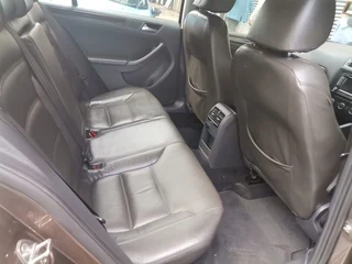 2017 Volkswagen Jetta VI 1.2 TSI Trendline, Brown with 75000km available now!