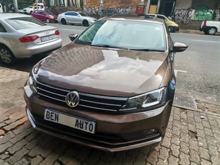 2017 Volkswagen Jetta VI 1.2 TSI Trendline, Brown with 75000km available now!