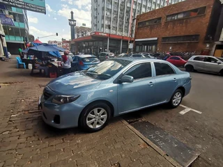 2017 Toyota Corolla Quest 1.6, Blue with 89000km available now!