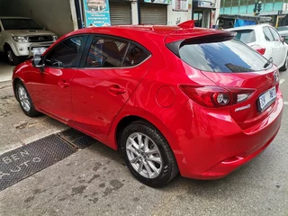 2017 Mazda Mazda3 1.6 Active, Red with 74000km available now!
