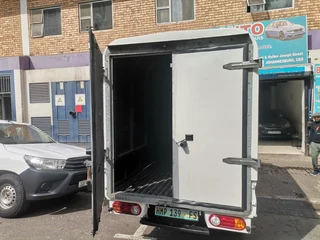 2006 Hyundai H100 Bakkie 2.6D Chassis Cab, White with 89000km available now!