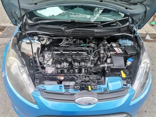2010 Ford Fiesta 1.4 Ambiente 5-Door, Blue with 98000km available now!