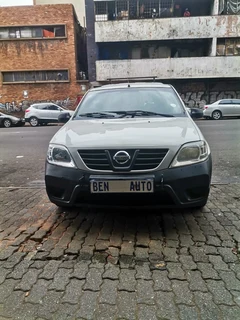 2015 Nissan NP200 1.6 S 16V, White with 91000km available now!