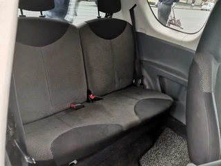 2012 Toyota Aygo 1.0 Fresh 3-Door, White with 98000km available now!