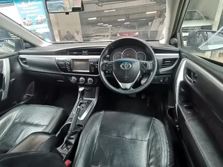 2015 Toyota Corolla 1.6 Prestige, Silver with 83000km available now!