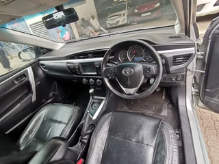 2015 Toyota Corolla 1.6 Prestige, Silver with 83000km available now!