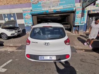 2018 Hyundai Grand i10 MY18 1.0 Motion, White with 84000km available now!