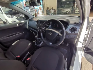 2018 Hyundai Grand i10 MY18 1.0 Motion, White with 84000km available now!