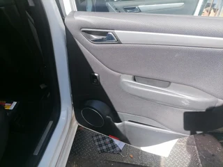 2011 Mercedes-Benz A 180 CDI Avantgarde, White with 95000km available now!