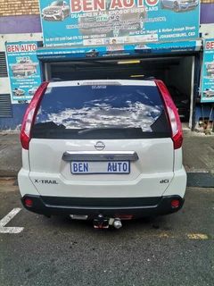 2011 Nissan X-Trail 2.0 4x4 SE, White with 95000km available now!