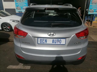 2011 Hyundai ix35 2.0 GL 4x2, Silver with 88000km available now!