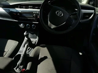 2014 Toyota Corolla 1.4D Prestige, Silver with 87000km available now!