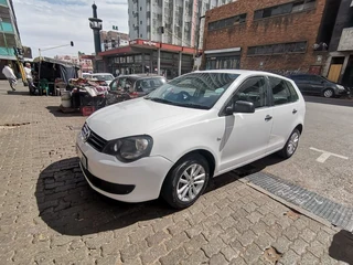 2012 Volkswagen Polo Vivo Hatch 1.4 Trendline, White with 87000km available now!